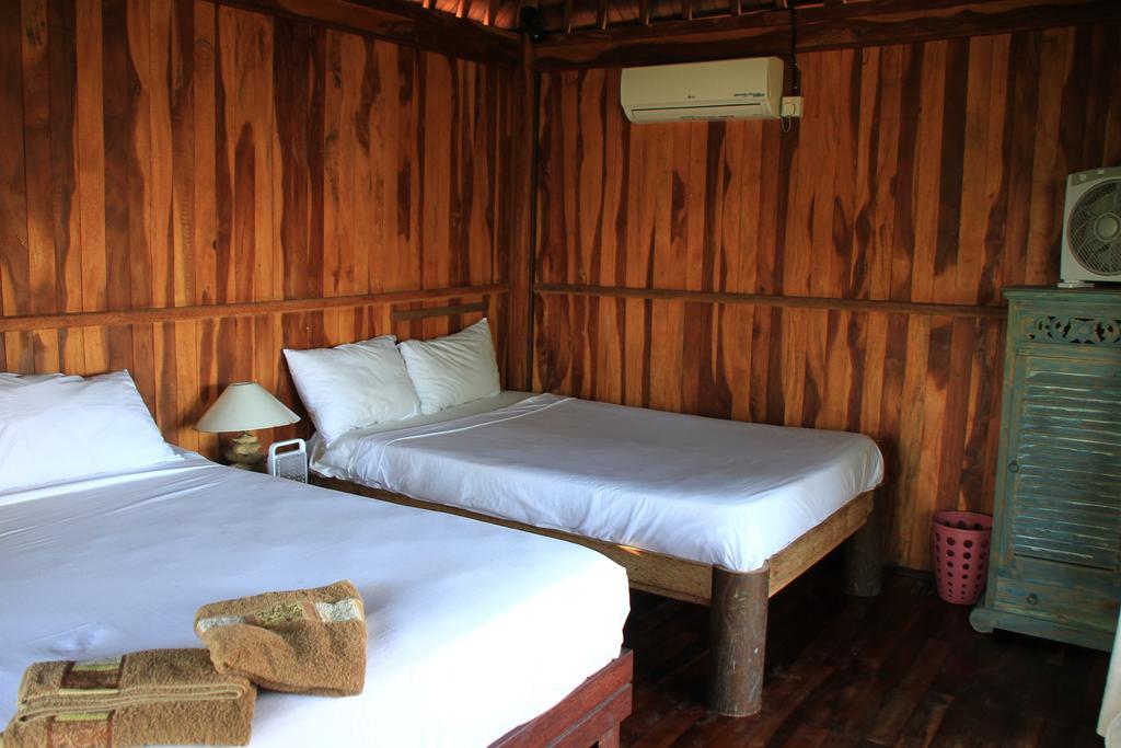 Jennys Place Hotel Lembongan Cameră foto